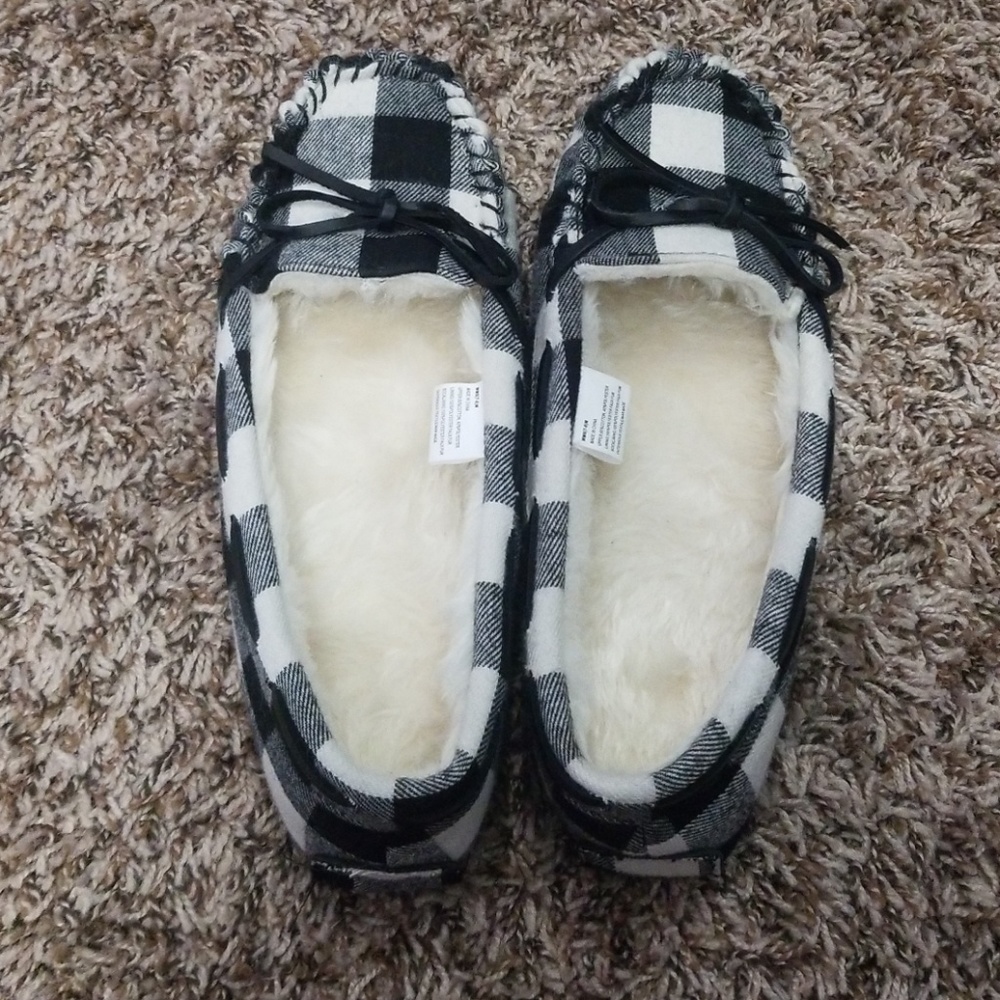 Cozy house slippers